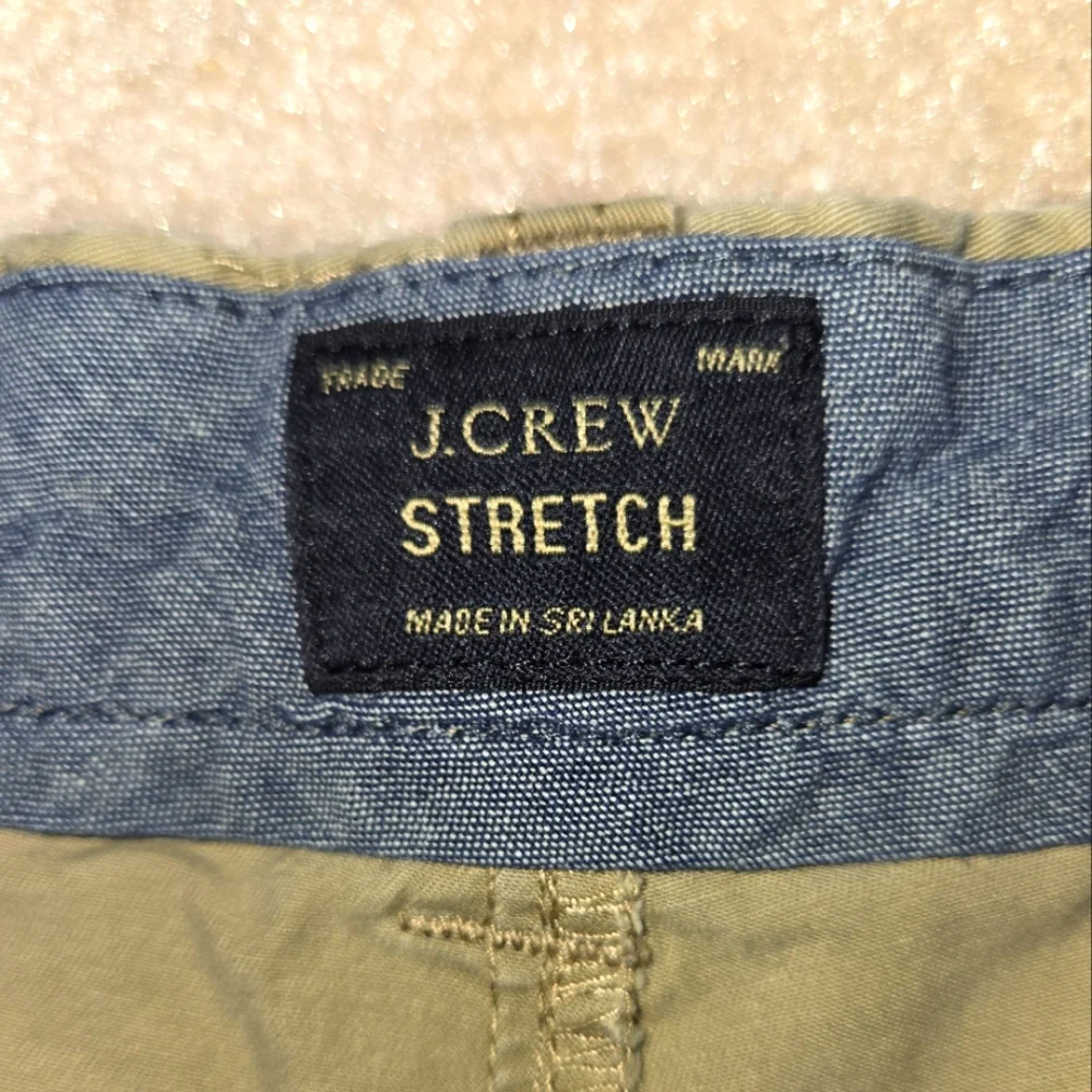 J. Crew Men's waist 33 Stretch Flat Front Shorts